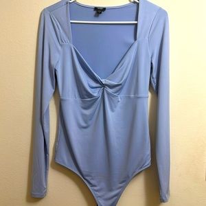 EXPRESS BODY CONTOUR TWIST FRONT BODYSUIT